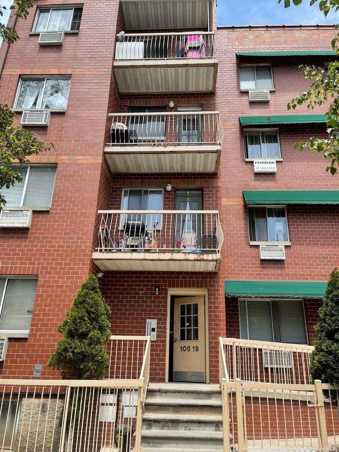 106-19 50th Ave unit 2, Corona, NY 11368 - photo 1