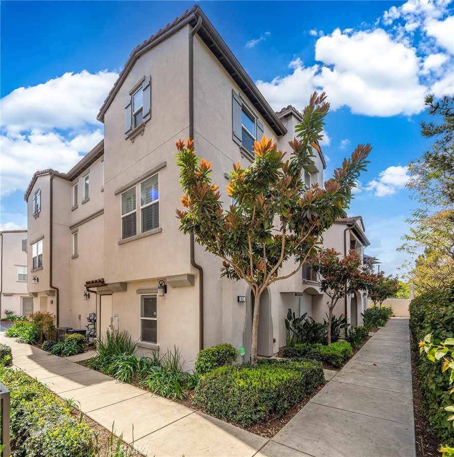 Sold $625,000 • Co-Listing Agent