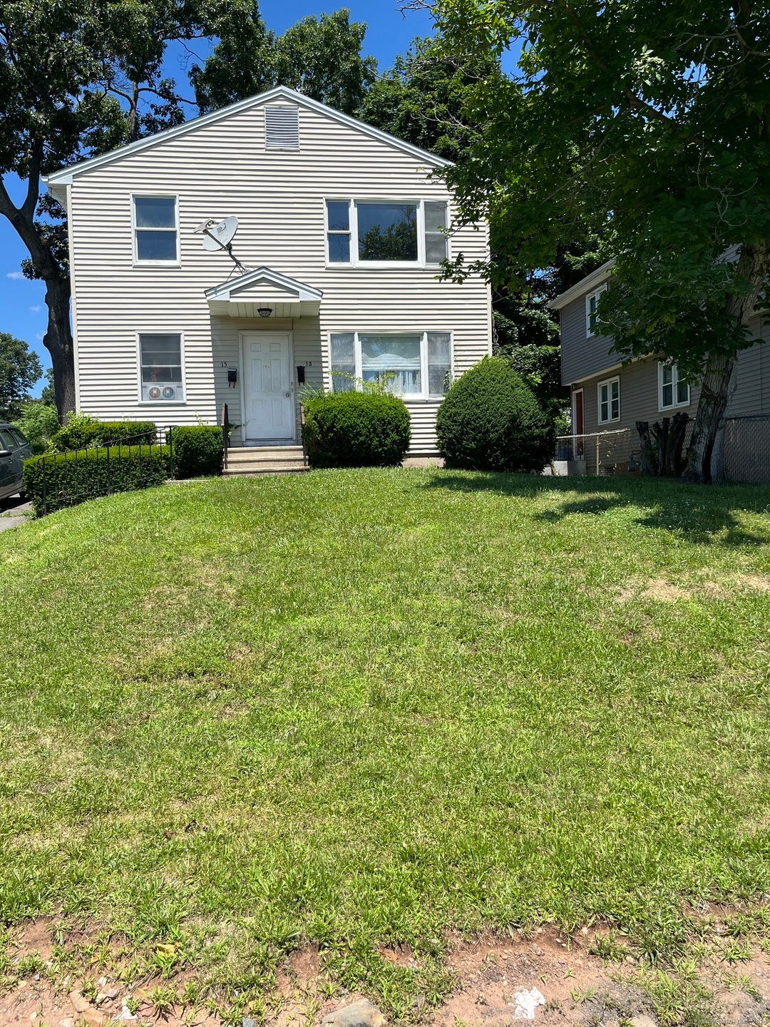 13 Pinehurst Ave unit 2nd Floor, New Britain, CT 06053 - photo 1