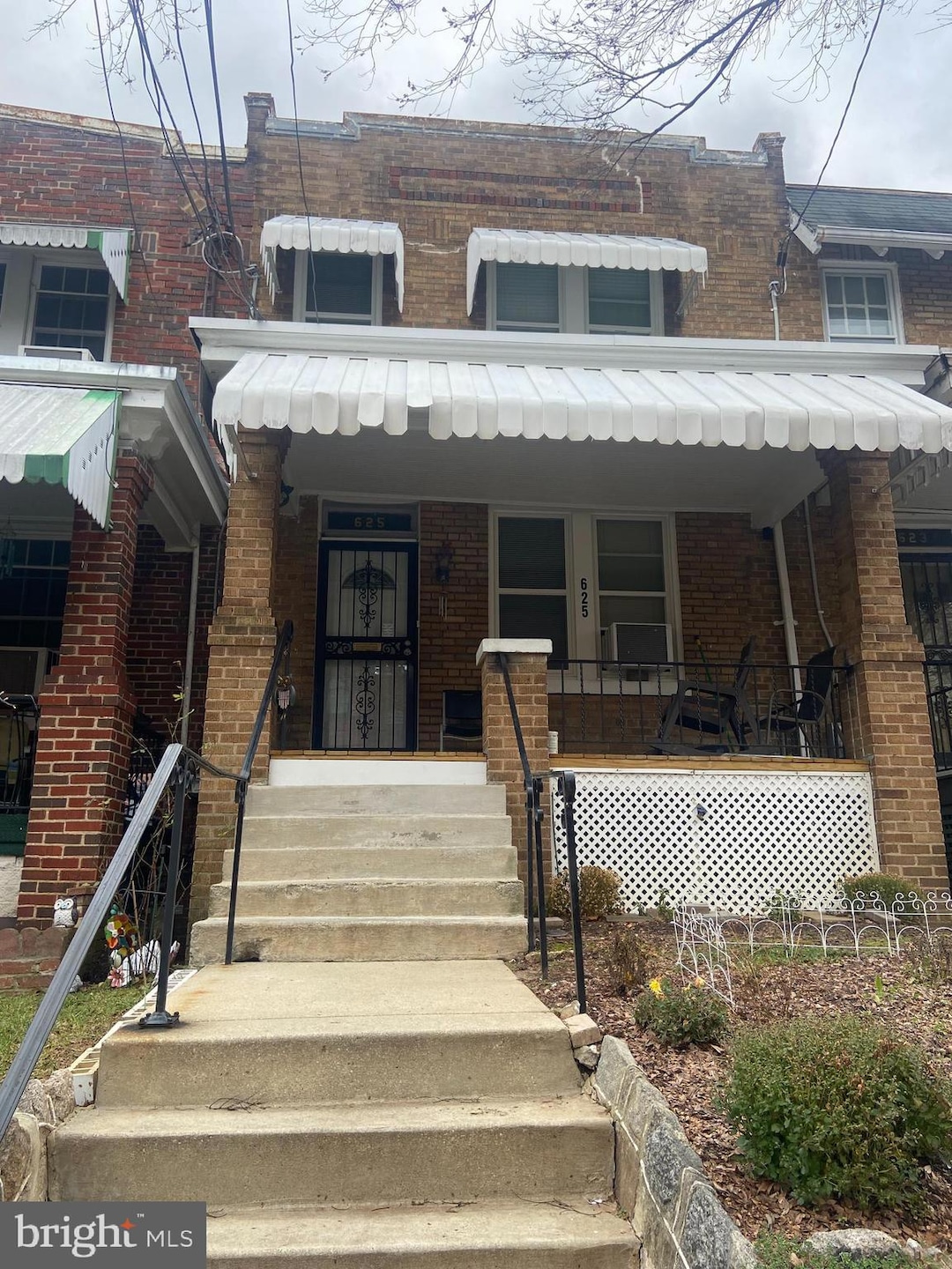 625 Girard St NE, Washington, DC 20017 - photo 1