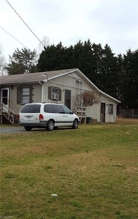 1959 Lakeview Rd, Asheboro, NC 27203 - photo 1