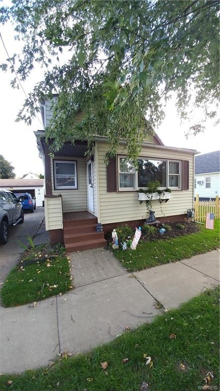 29 8th Ave, North Tonawanda, NY 14120 - photo 1
