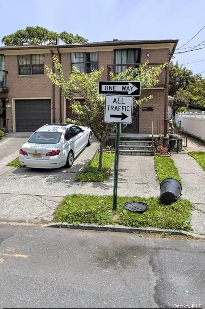 76-21 166th St unit 2, Fresh Meadows, NY 11366 - photo 1