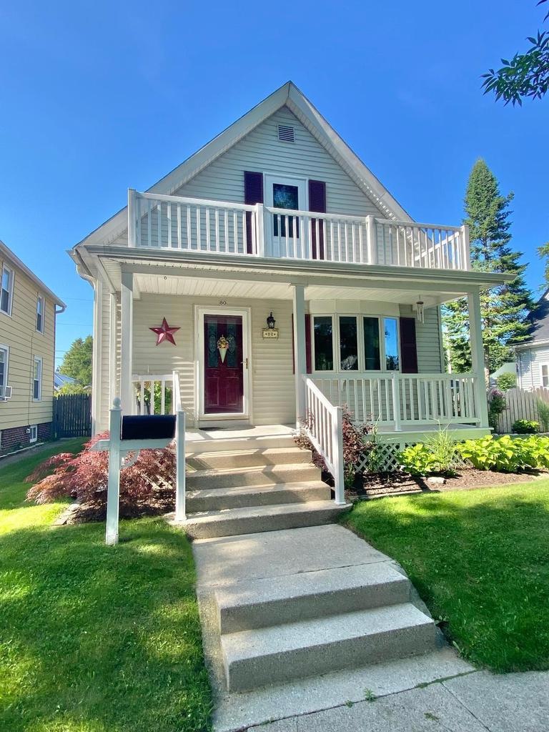 Lighthouse Ct