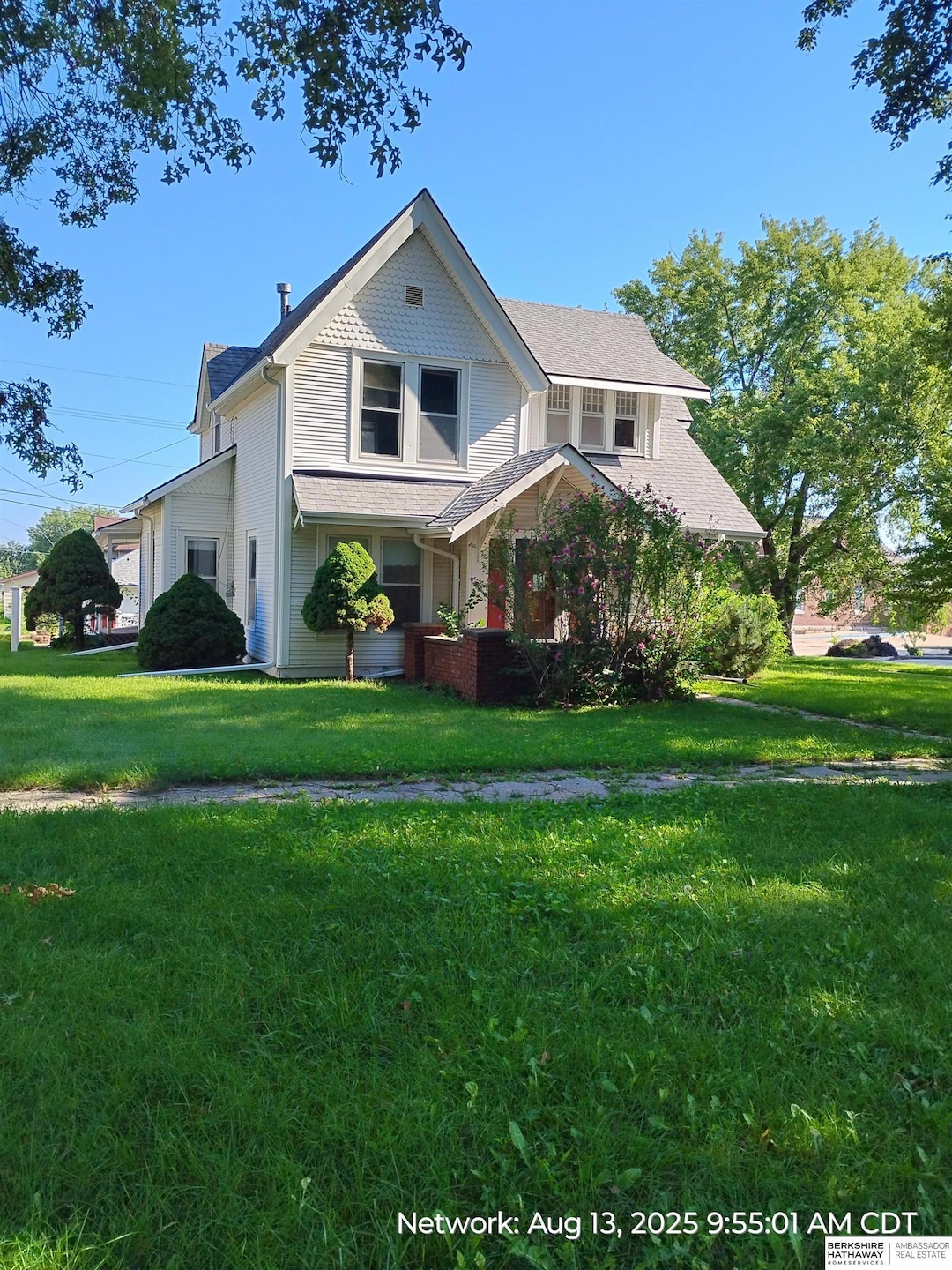 1202 13th St, Auburn, NE 68305 - photo 1