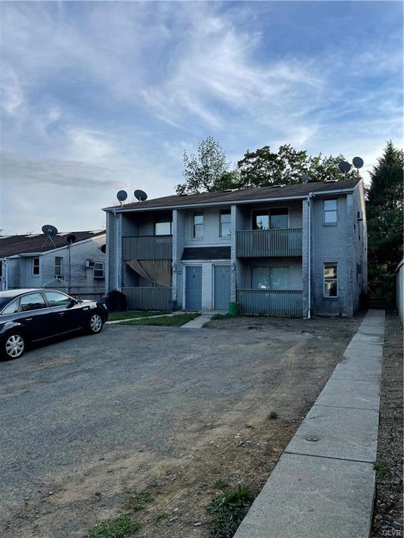 1320 S 10th St unit 2, Allentown, PA 18103 - photo 1