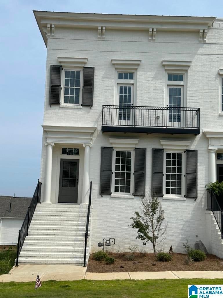 508 Preserve Pkwy, Hoover, AL 35226 - photo 1