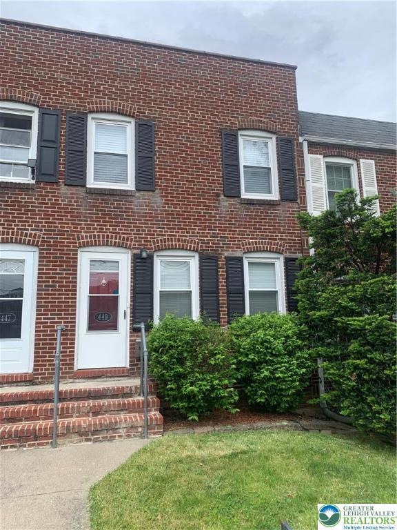 449 E Garrison St, Bethlehem, PA 18018 - photo 1