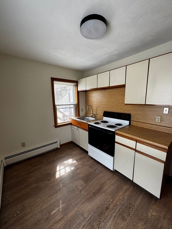 70 Holten St unit 2, Danvers, MA 01923 - photo 1