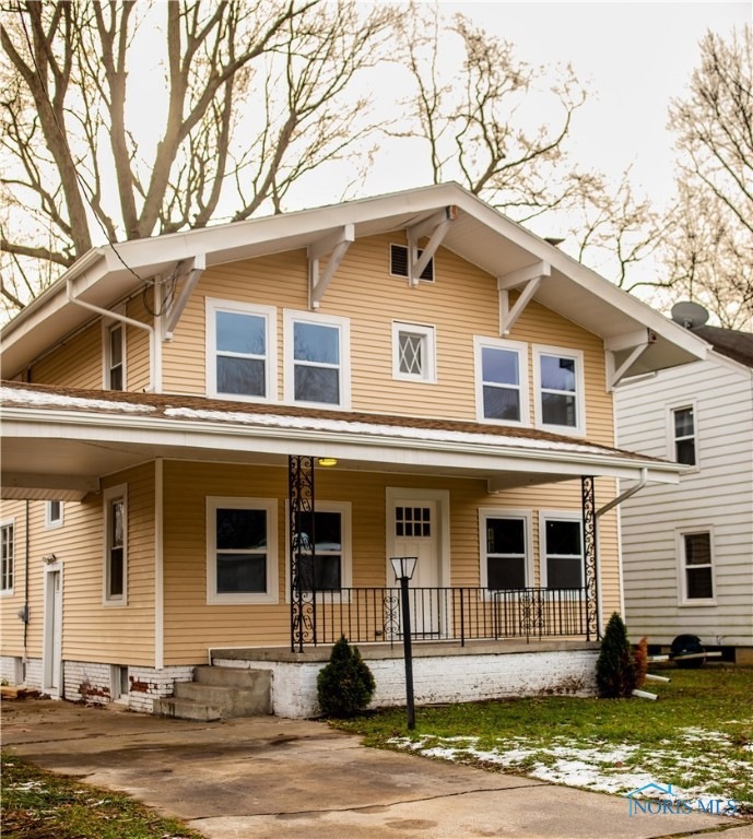 2135 Mellwood Ct, Toledo, OH 43613 - photo 1