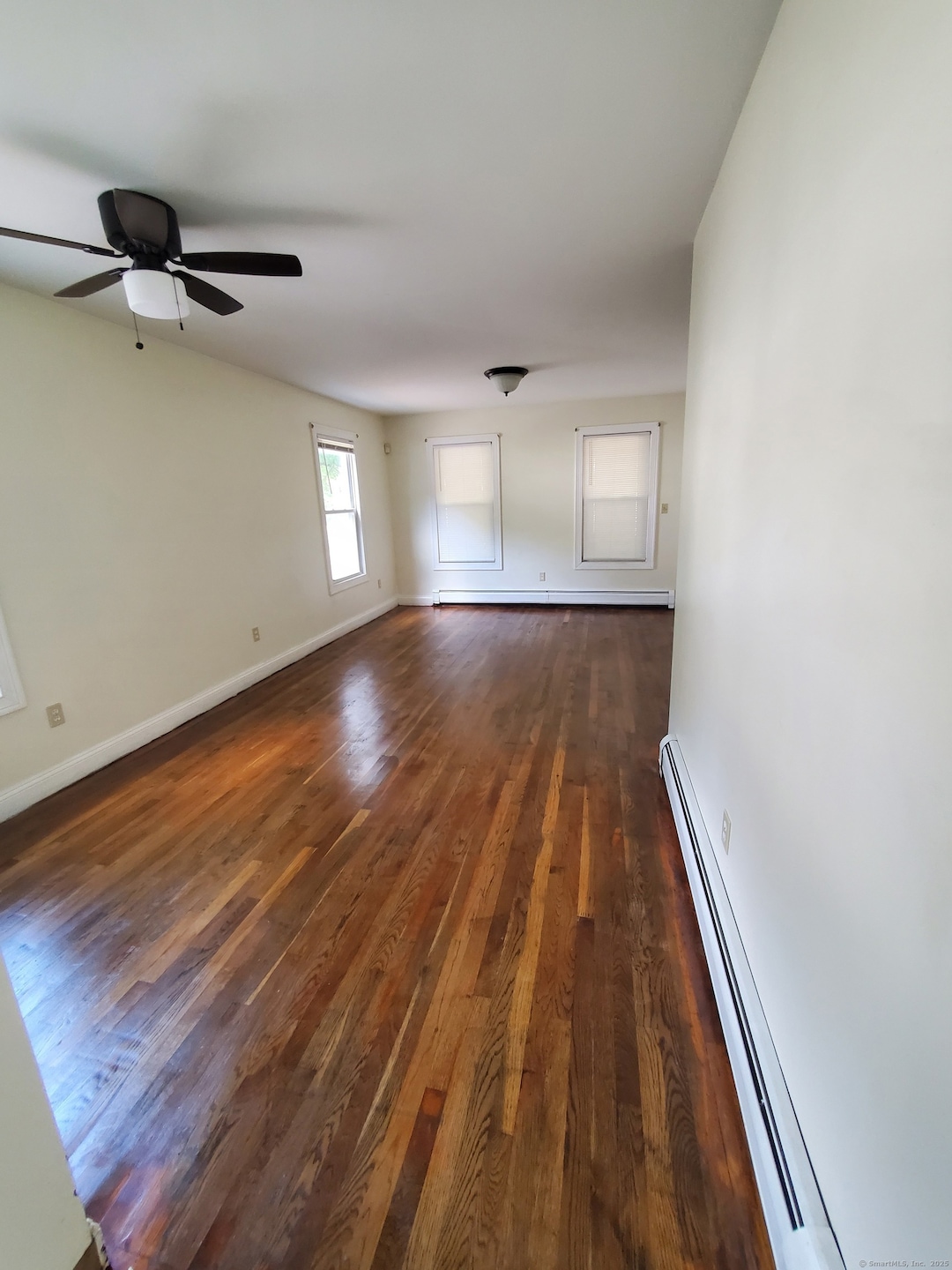Open concept living/dining room