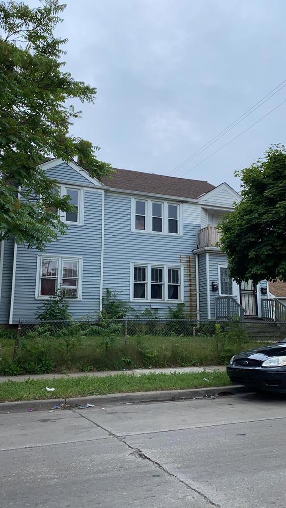 3515 W Locust Ave