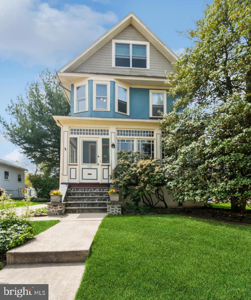 922 Stokes Ave, Collingswood, NJ 08108 - photo 1