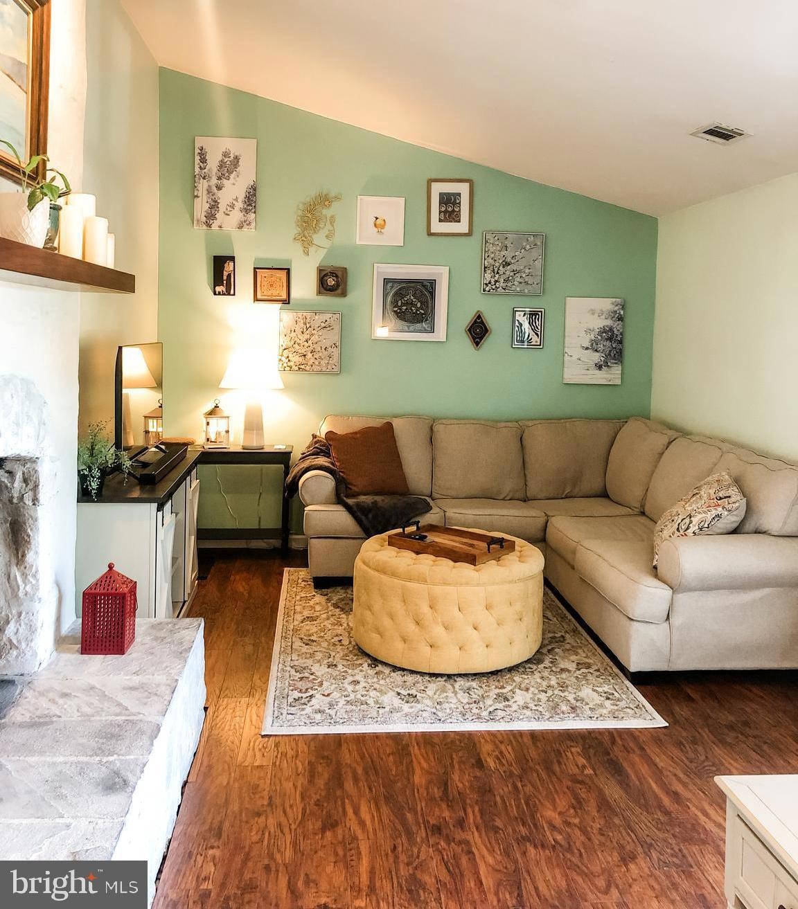 155 W Kenilworth Cir unit 19, Newtown Square, PA 19073 - photo 1