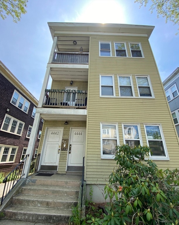 4442 Washington St unit 3, Roslindale, MA 02131 - photo 1