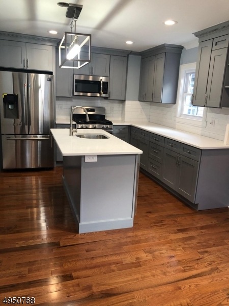 697 Broad St unit 699, Bloomfield, NJ 07003 - photo 1