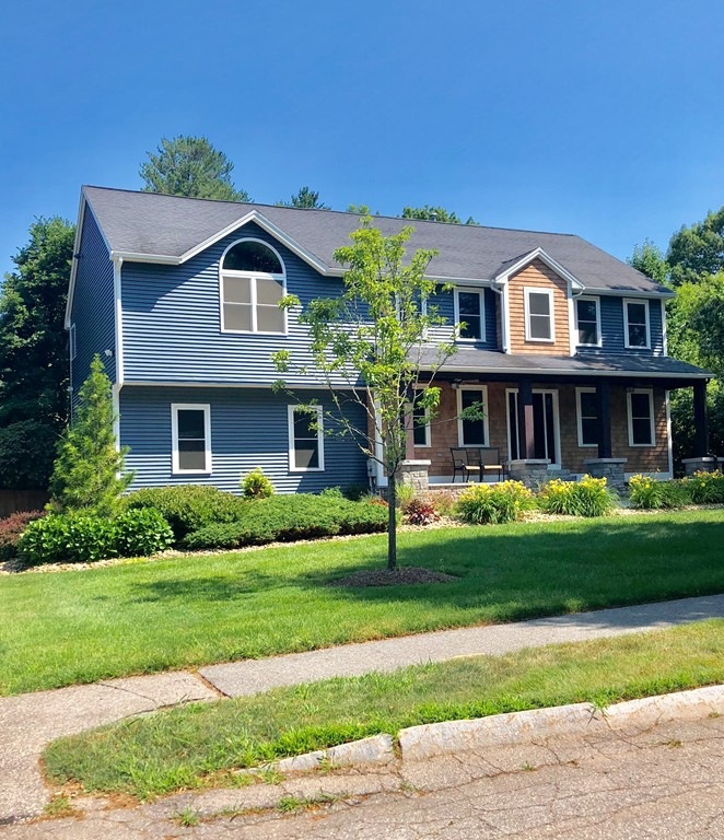 14 Coachmans Ln, Haverhill, MA 01832 - photo 1