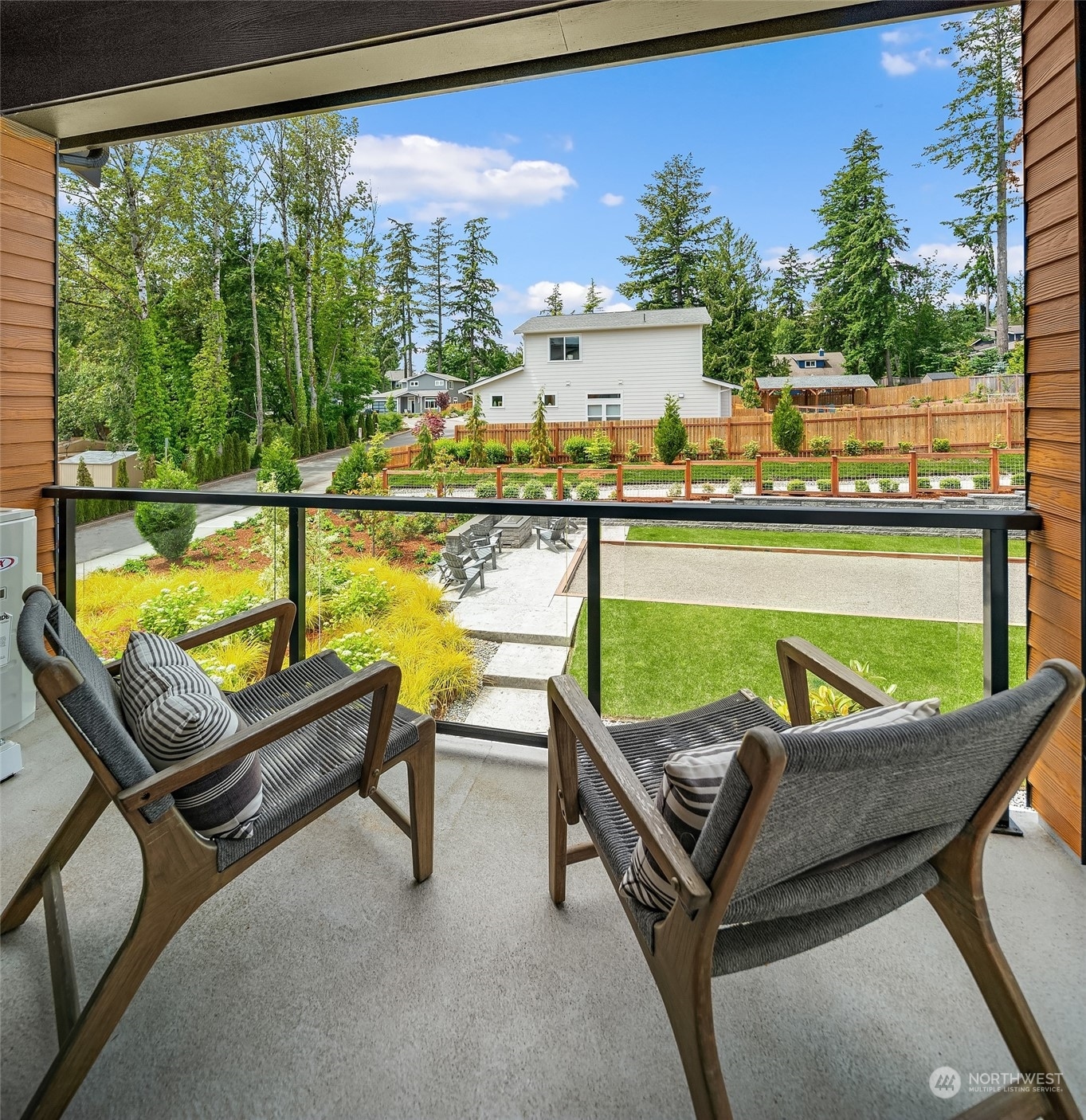 Sold $1,100,000 • Co-Listing Agent