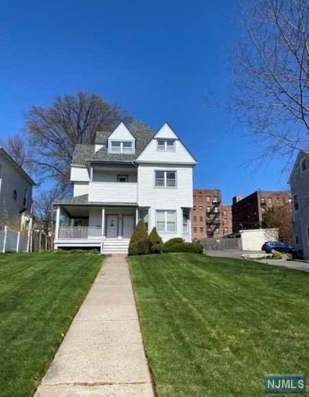 26 Forest St unit 1, Montclair, NJ 07042 - photo 1