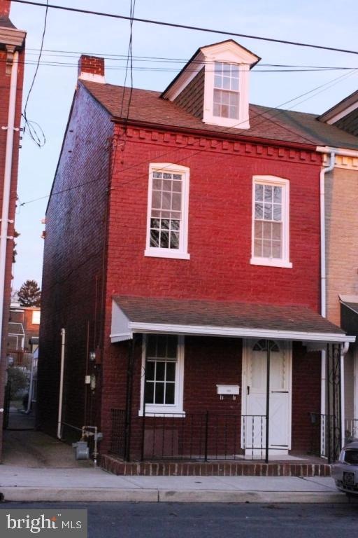 253 N 2nd St, Columbia, PA 17512 - photo 1