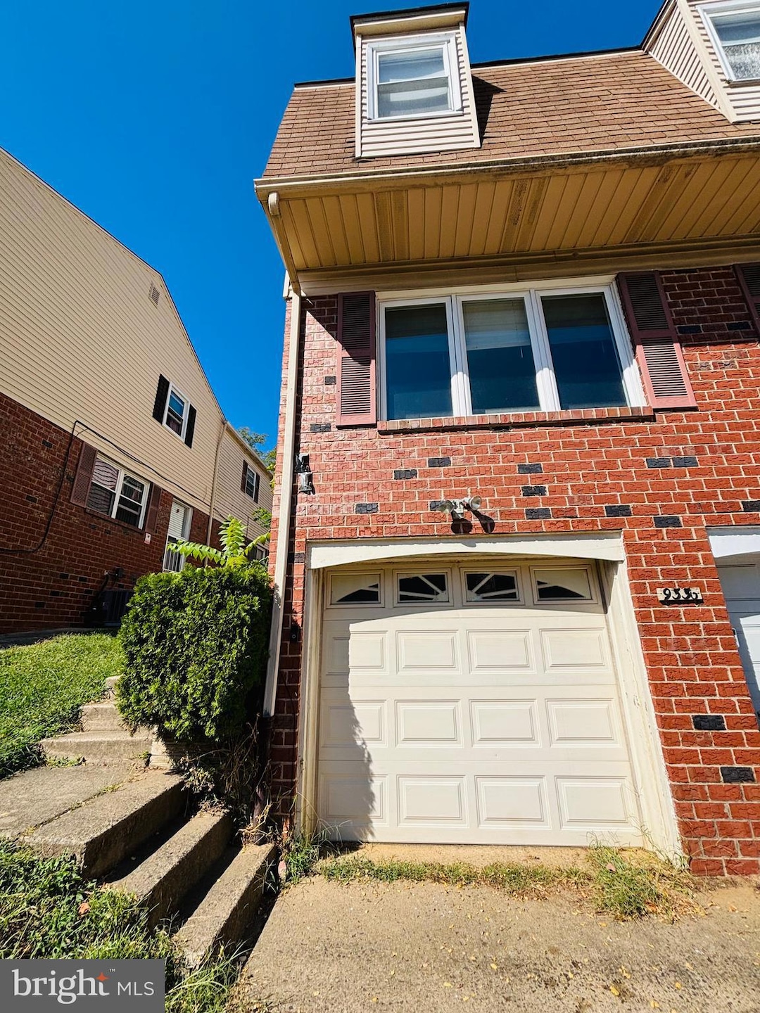 9336 Neil Rd unit B, Philadelphia, PA 19115 - photo 1