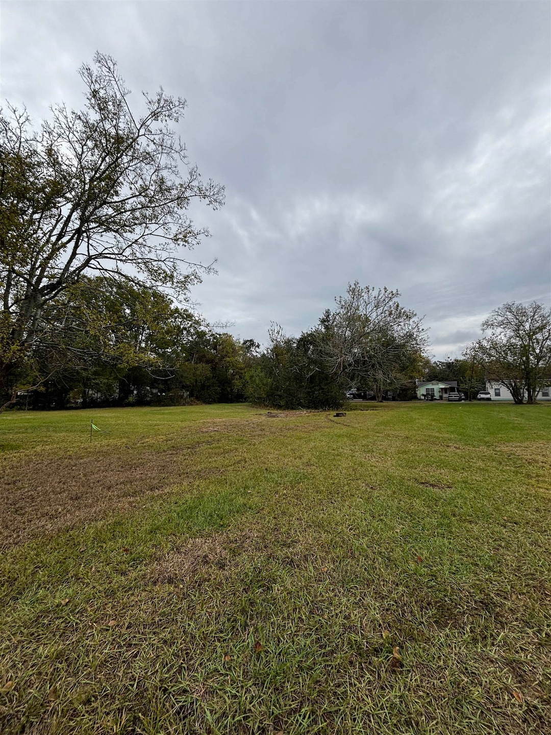 1195 S 4th St, Beaumont, TX 77701 - photo 1