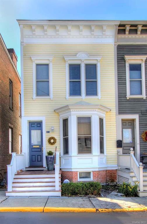 201 Allen St, Hudson, NY 12534 - photo 1