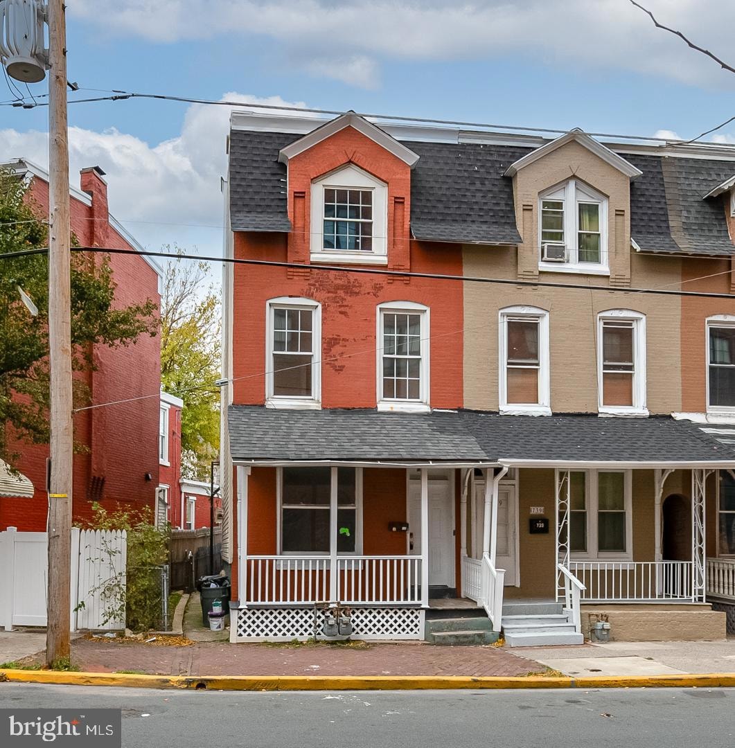 For Sale $247,500 • Co-Listing Agent