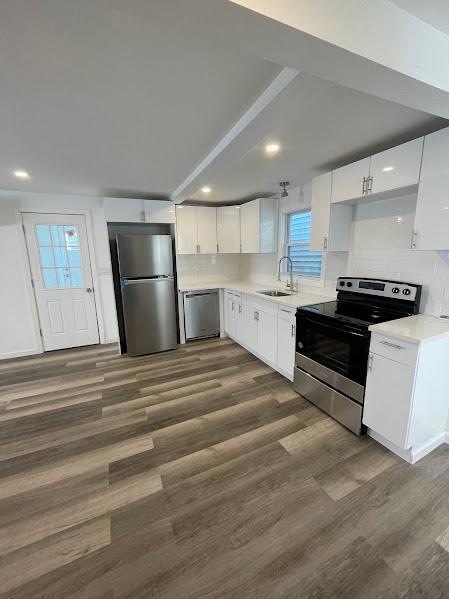 Welcome to 103 N Pierpont Avenue, Newburgh!