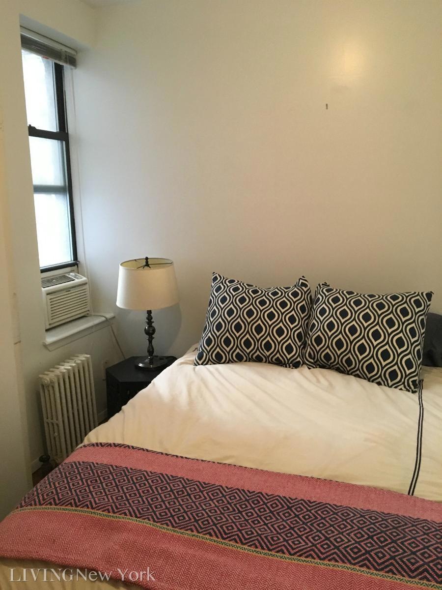 50 Macdougal St unit 5, New York, NY 10012 - photo 1