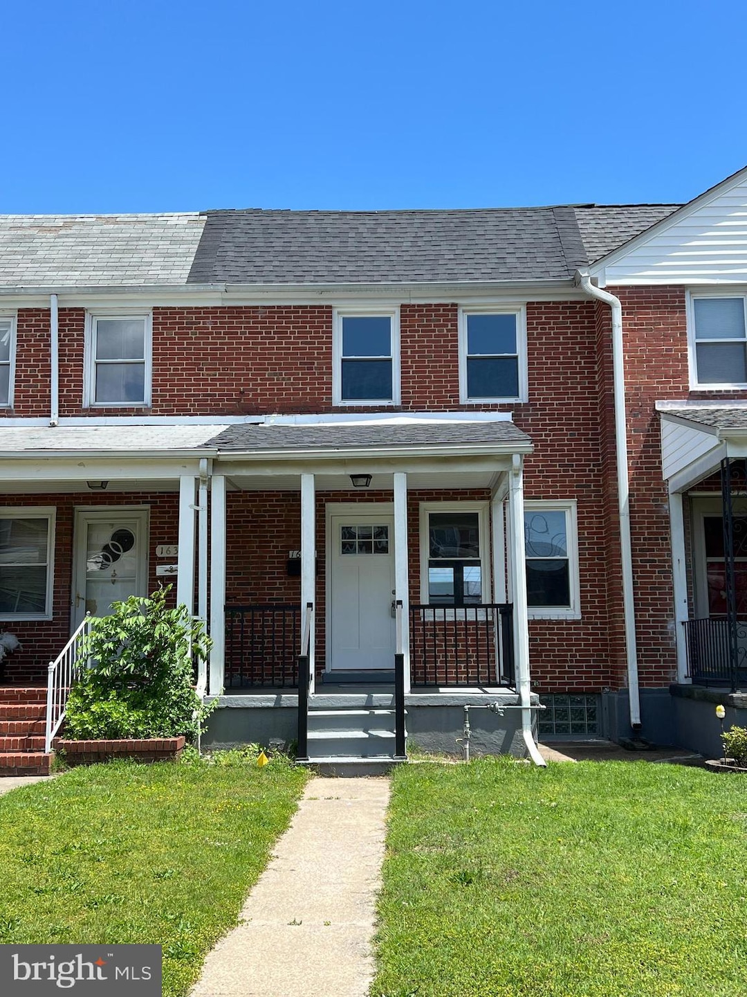 Under Contract $210,000