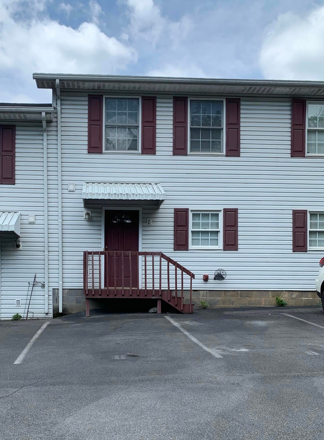 716 King Springs Rd unit 8, Johnson City, TN 37601 - photo 1