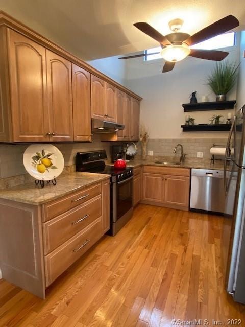 956 Heritage Village unit B, Southbury, CT 06488 - photo 1