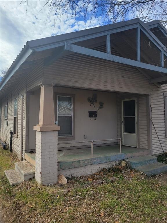 228 10th Ave NW, Ardmore, OK 73401 - photo 1