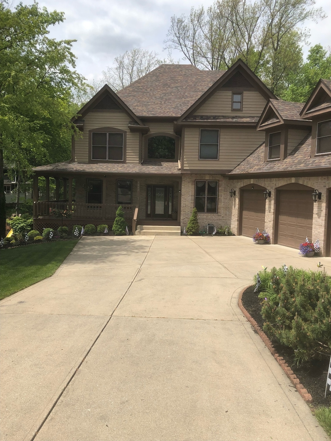 Sold $610,000 • Co-Listing Agent