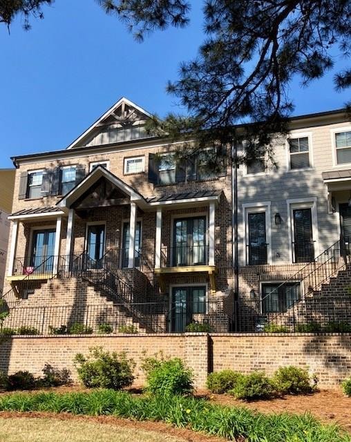 This is a photo of a Previous Dresden Home - New D
