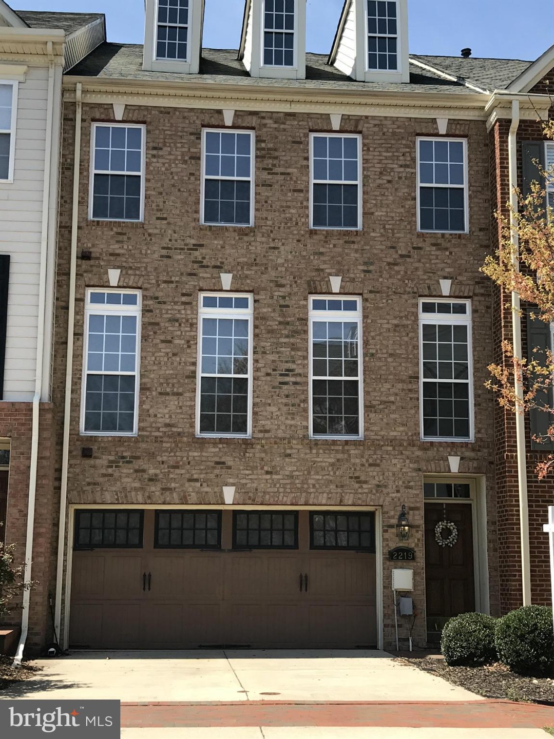 2219 Barnstable Dr, Upper Marlboro, MD 20774 - photo 1