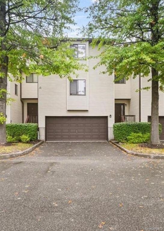 13 Kevin Ct unit C17L, Nanuet, NY 10954 - photo 1