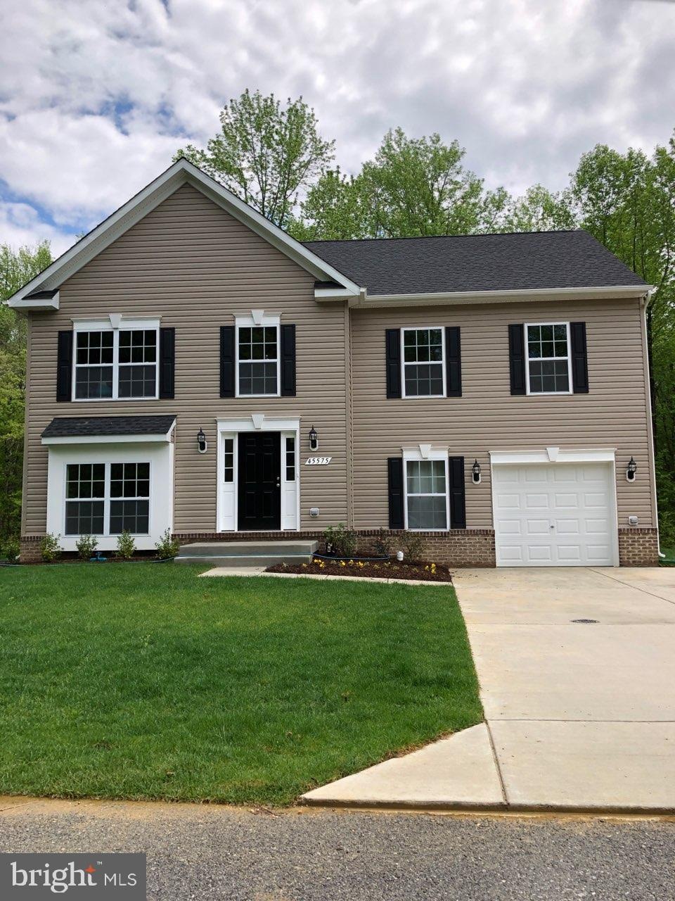 45575 Foxfield Ln, California, MD 20619 - photo 1