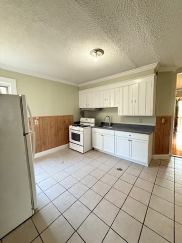 4412 Washington St unit 2, Roslindale, MA 02131 - photo 1