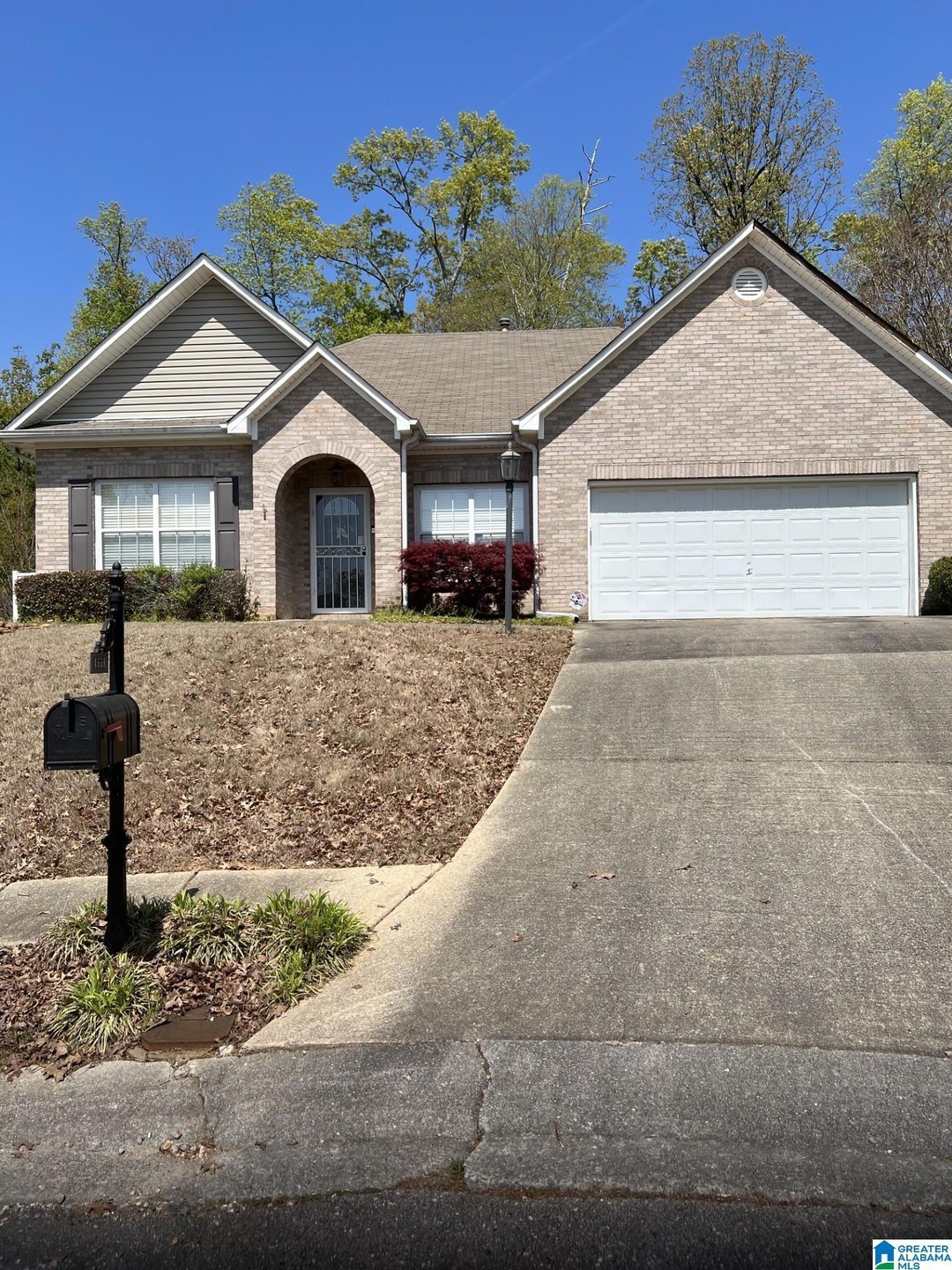 4558 Cantebury Ln, Center Point, AL 35215 - photo 1