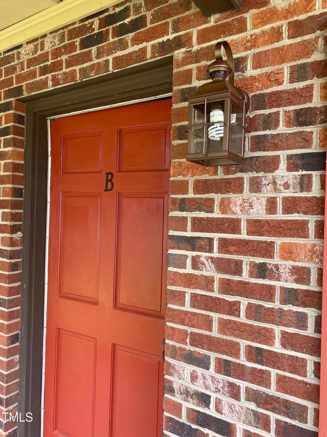 thumbnail_Exterior door 617B Aug 2021