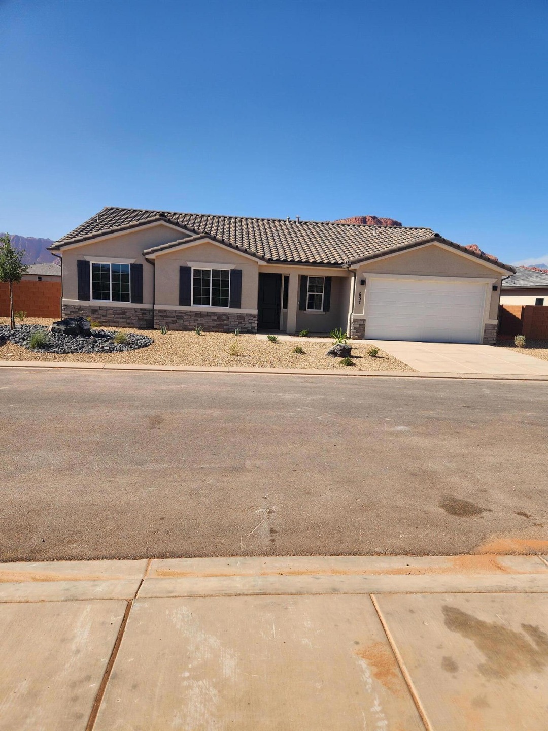 657 S 230 W unit (lot 7), Ivins, UT 84738 - photo 1