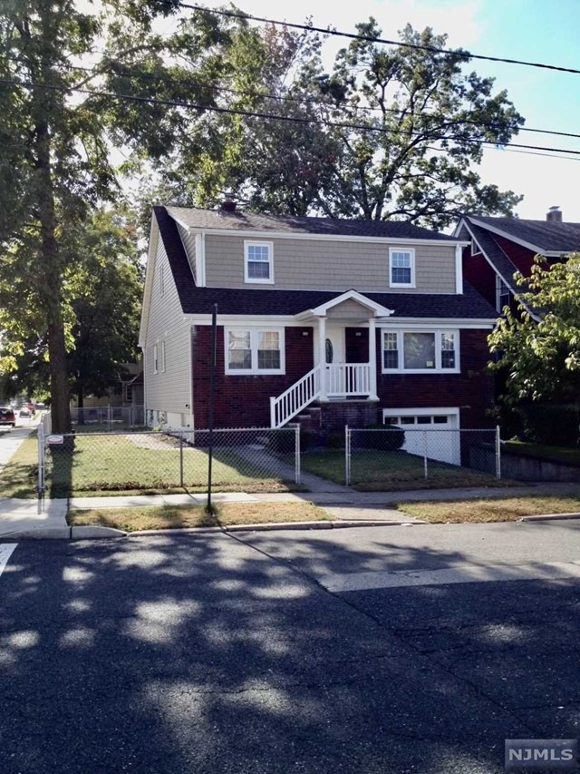 426 3rd Ave unit 2, Lyndhurst, NJ 07071 - photo 1