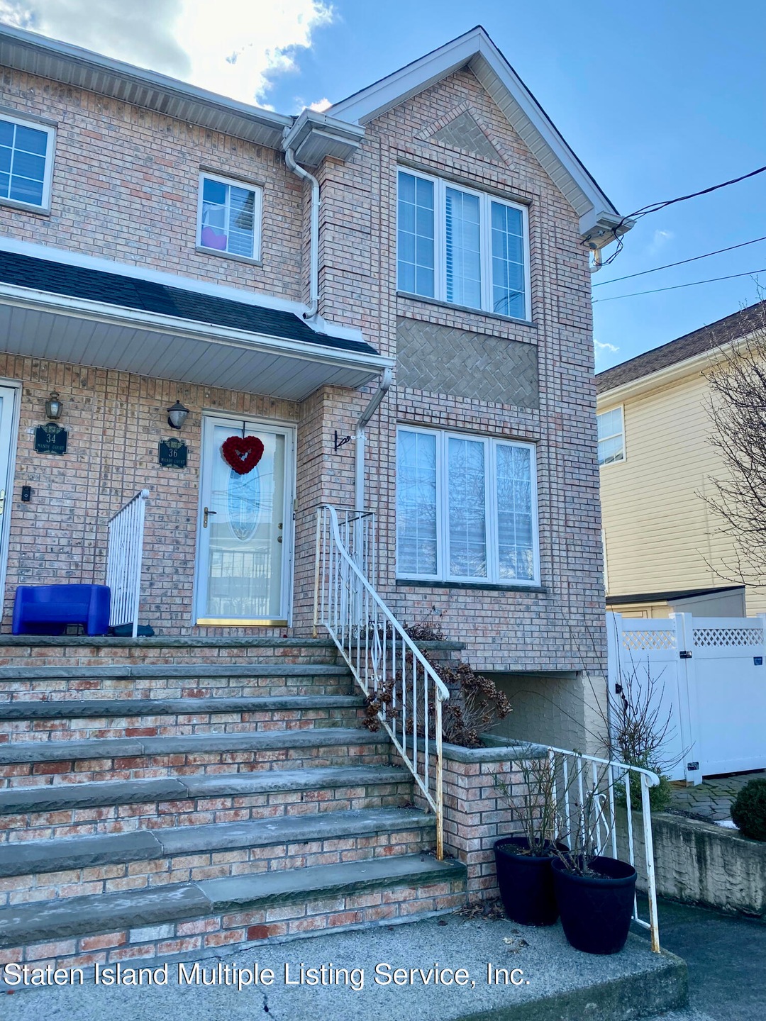 36 Mandy Ct, Staten Island, NY 10309 - photo 1