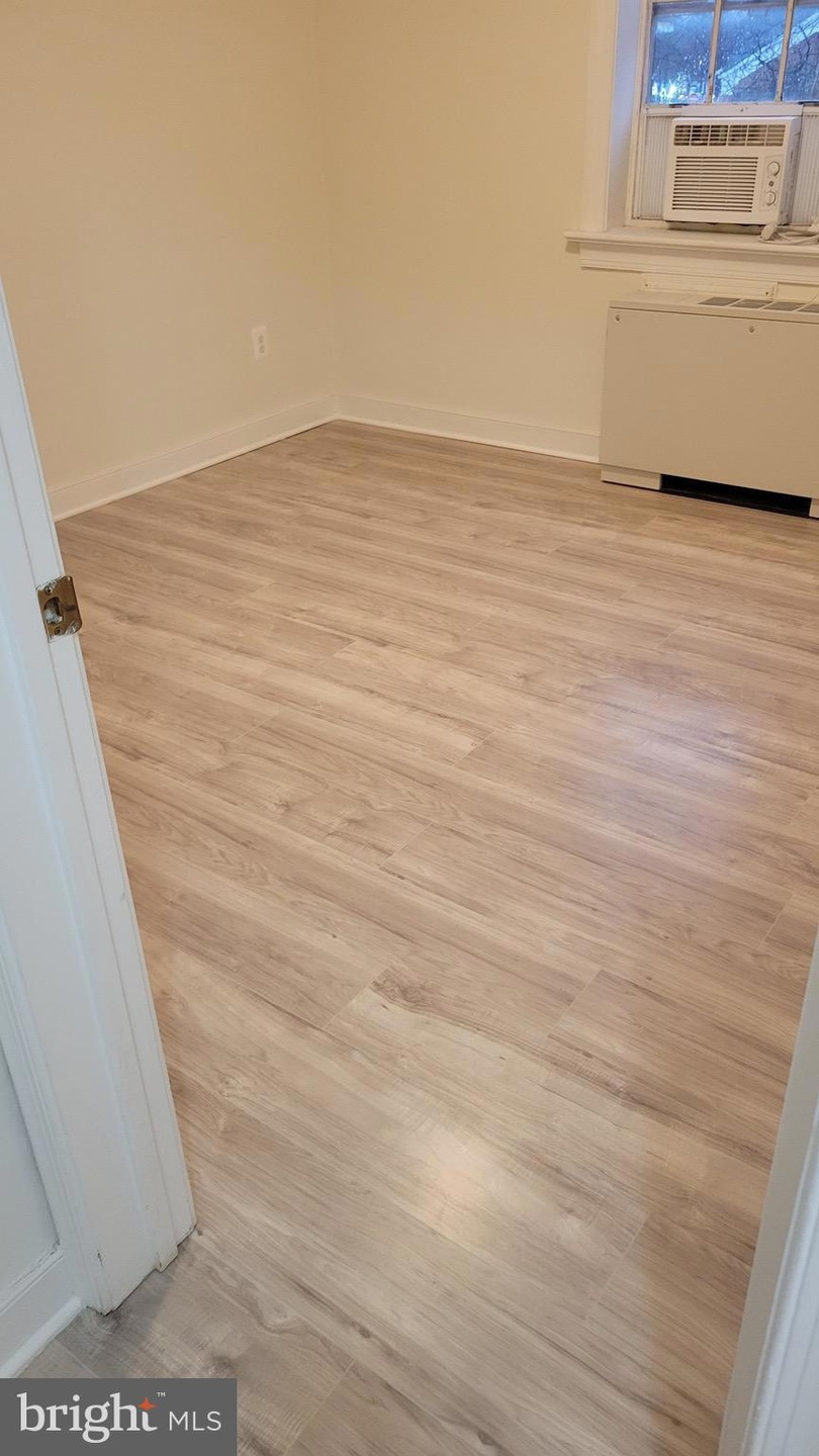 610 Madison St unit 200, Alexandria, VA 22314 - photo 1