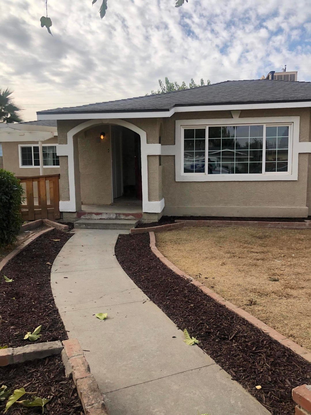 03AB98DA-4D3E-4D3E-86B9-168A1B50AA05