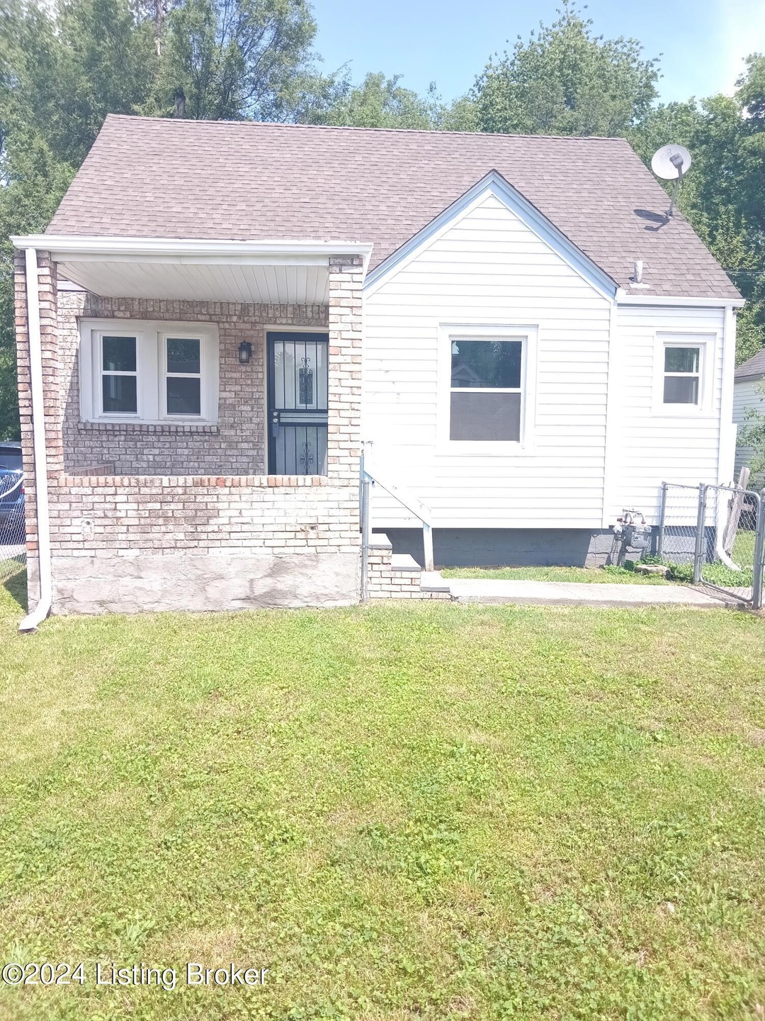 Sold $159,523 • Co-Listing Agent