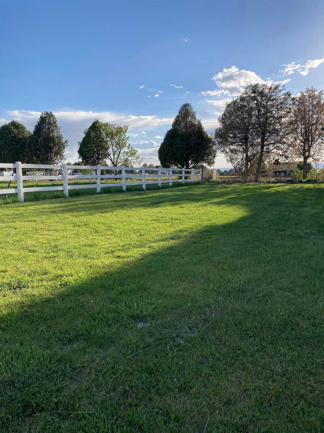 11 Camino de Adelaida Los Pinos Park, Arroyo Seco, NM 87514 - photo 1