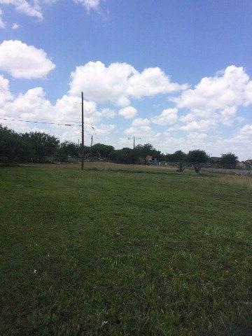 505 N Cage Blvd, Pharr, TX 78577 - photo 1